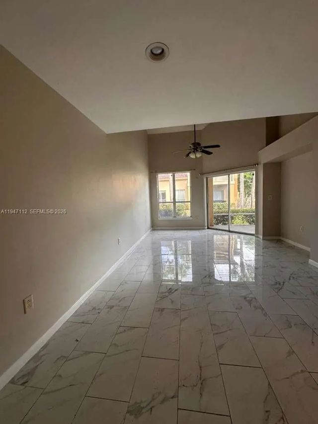 3 of 24 - 4863 Via Palm Lakes #806, West Palm Beach, FL