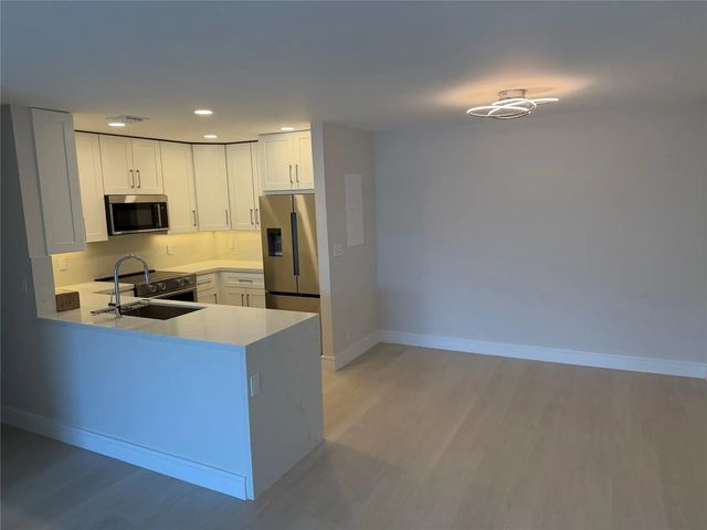 3 of 23 - 6347 Bay Club Drive #3, Fort Lauderdale, FL