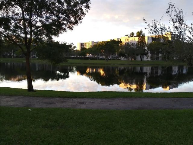 4 of 11 - 2112 S Cypress Bend Drive #207, Pompano Beach, FL