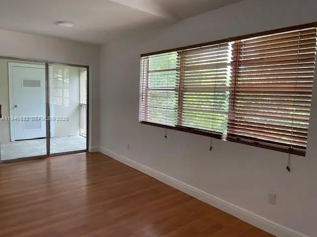 4 of 27 - 15325 Sw 106th Terrace #618, Miami, FL