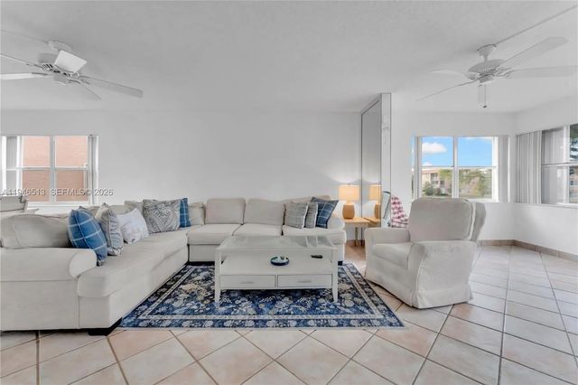 9721 Sunrise Lakes Boulevard #201, Sunrise