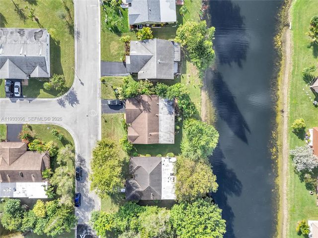 4 of 51 - 7545 Nw 99th Avenue, Tamarac, FL