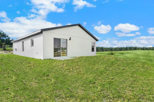 3 of 18 - 8556 105th Avenue, Vero Beach, FL