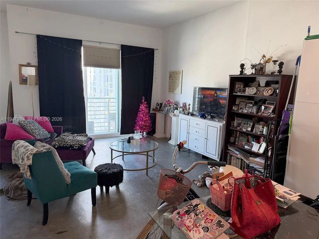 5 of 12 - 133 Ne 2nd Avenue #2107, Miami, FL
