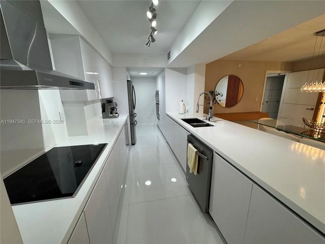 3 of 94 - 5757 Collins Avenue #504, Miami Beach, FL