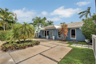 Photo of Listing #F10545725