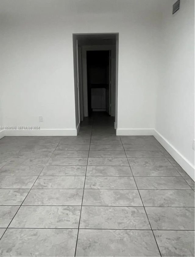 4 of 38 - 1200 N Liberty Avenue #1200g, Homestead, FL