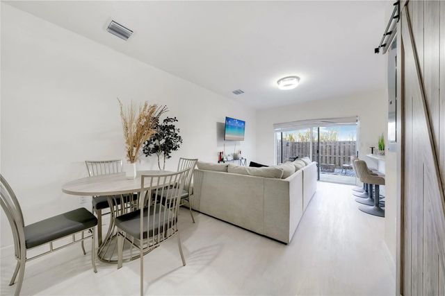 2 of 19 - 1214 Nw 4th Lane #1214, Homestead, FL