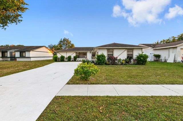2531 Doral Way, Riviera Beach