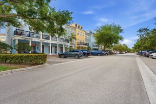 Photo of Listing #R11155165