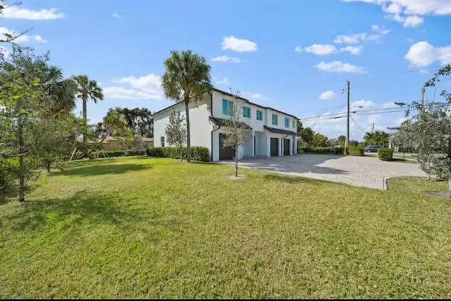 1559 W 26th Court, Riviera Beach