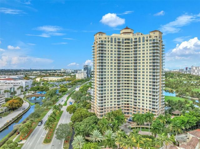 19501 W Country Club Drive #505, Aventura