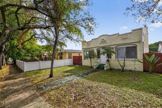 Photo of Listing #F10545728