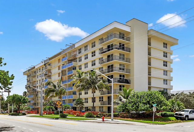 4 of 31 - 1009 N Ocean Boulevard #312, Pompano Beach, FL