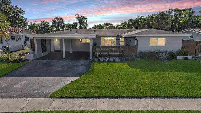 3 of 45 - 1530 W River Drive, Margate, FL