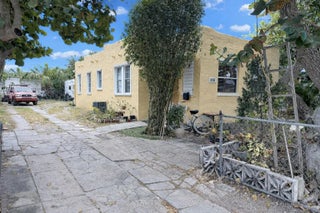 Photo of Listing #F10546037