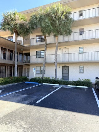 Photo of Listing #R11155347