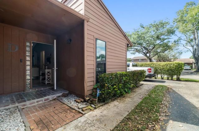 3 of 41 - 6194 Pine Tree Lane #d, Tamarac, FL