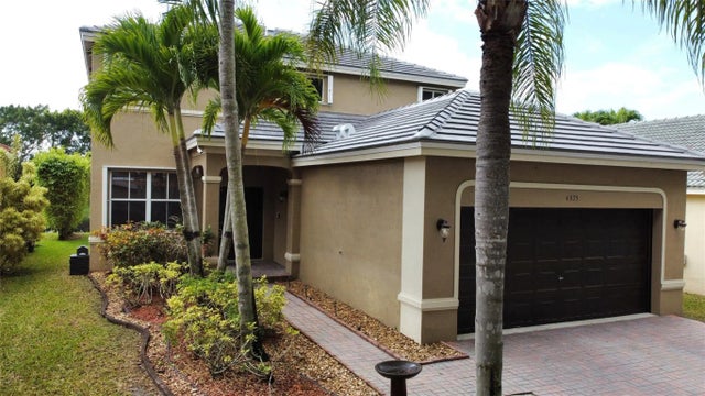 4375 Foxtail Lane, Weston