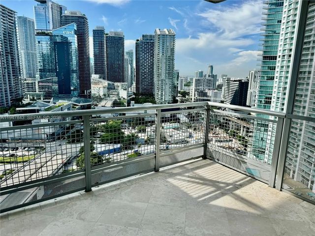 3 of 16 - 350 S Miami Avenue #3008, Miami, FL