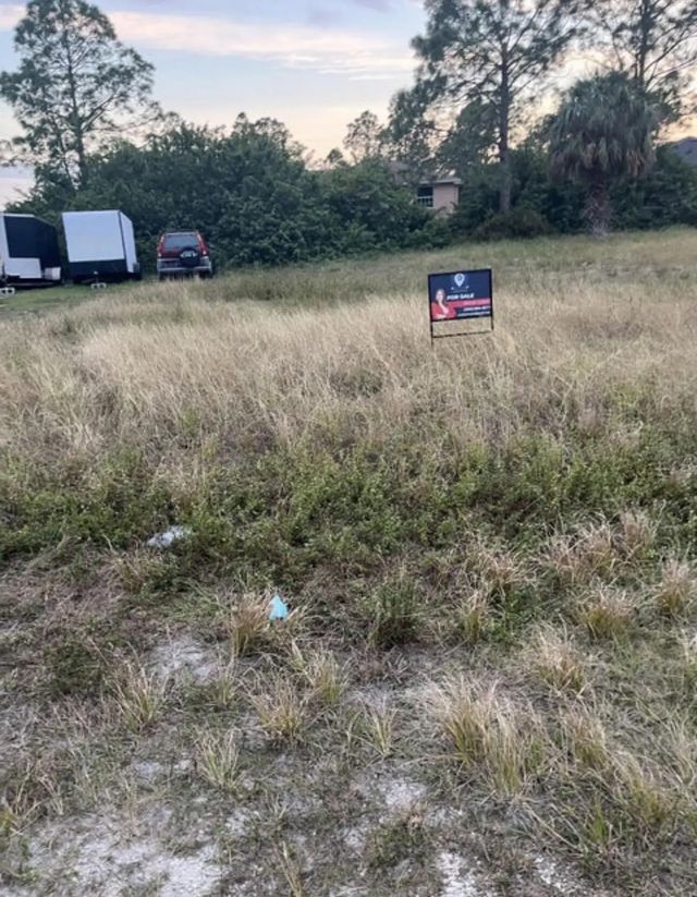 4 of 5 - 3829 23rd Street W, Lehigh Acres, FL