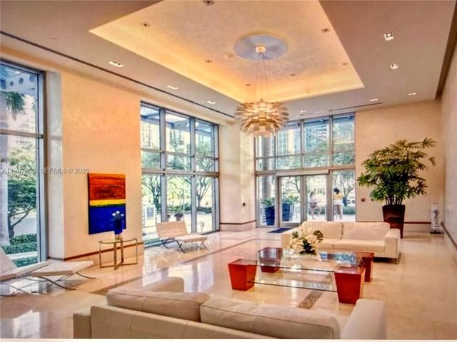 5 of 18 - 1050 Brickell Avenue #1816, Miami, FL