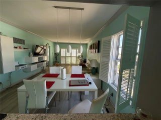 Photo of Listing #F10546145