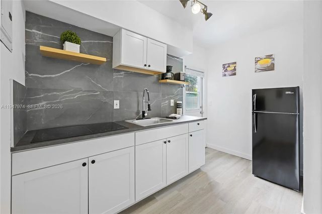 3 of 33 - 1444 Ne 13th Avenue #13, Fort Lauderdale, FL