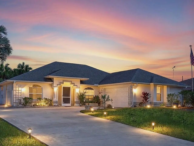 Photo of Listing #R11155515