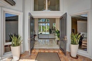 Photo of Listing #R11155538