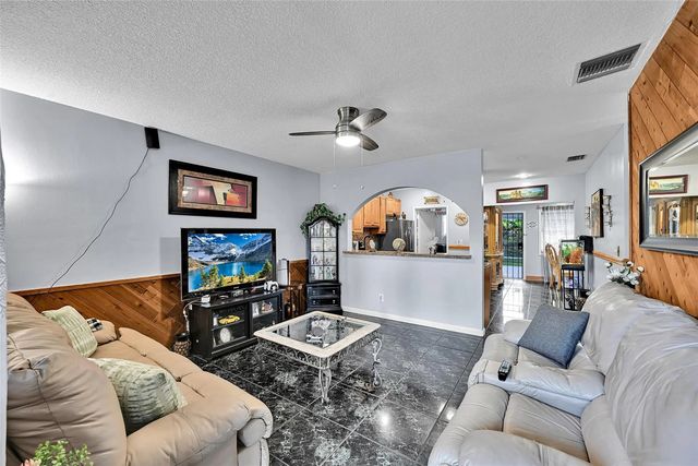 5 of 30 - 1933 Sw 67th Avenue, North Lauderdale, FL
