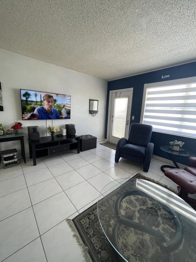 5 of 50 - 3019 Harwood C #3019, Deerfield Beach, FL