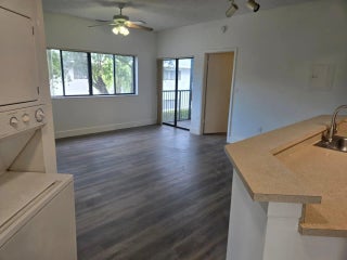 Photo of Listing #F10546223