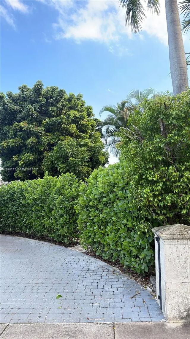 2 of 6 - 2110 Keystone Boulevard, North Miami, FL