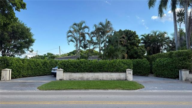 5 of 6 - 2110 Keystone Boulevard, North Miami, FL