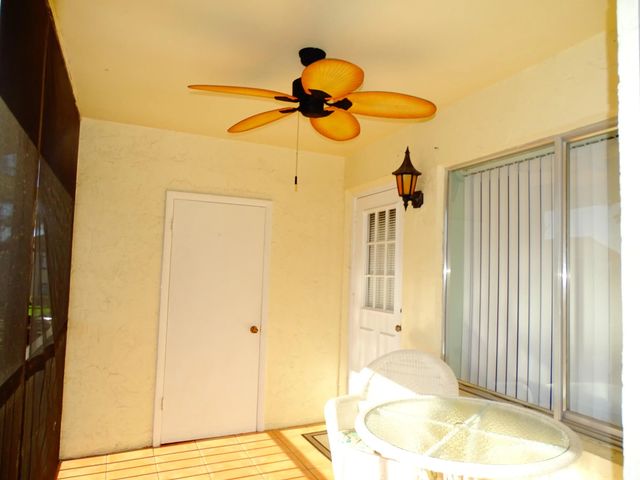 3 of 23 - 409 Pine Glen Lane #a-2, Greenacres, FL