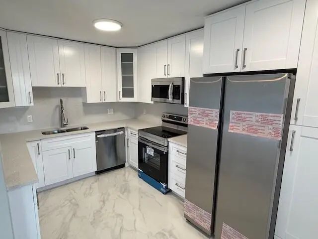 810 Lake Shore Drive #19, Lake Park