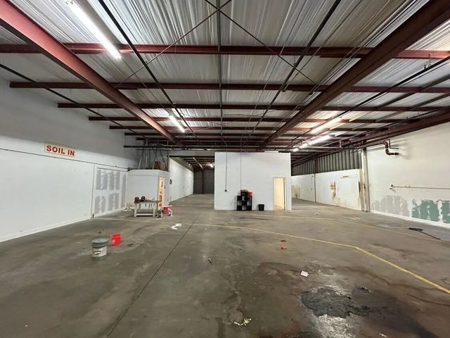 4 of 6 - 3541 Dr Martin Luther King Jr Boulevard, Riviera Beach, FL