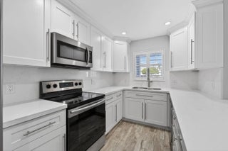 Photo of Listing #F10544582