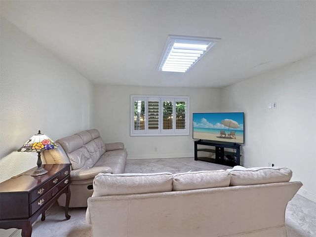 2 of 70 - 2936 Nw 9th Terrace, Wilton Manors, FL