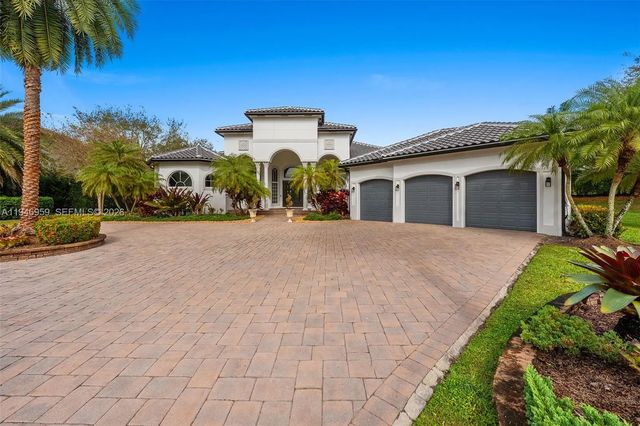 12401 N Stonebrook Circle, Davie