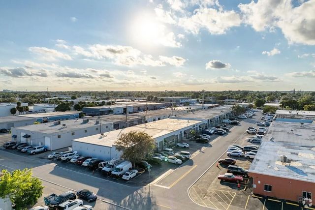 5 of 5 - 400 Ne 27th Street, Pompano Beach, FL