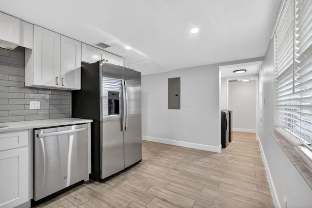 5 of 25 - 545 Oaks Lane #409, Pompano Beach, FL