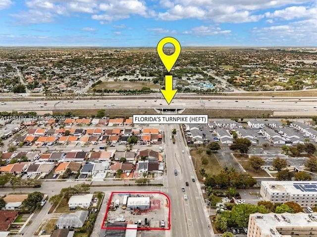 3 of 21 - 11480 W Flagler Street, Sweetwater, FL