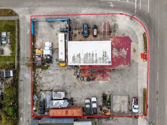 4 of 21 - 11480 W Flagler Street, Sweetwater, FL