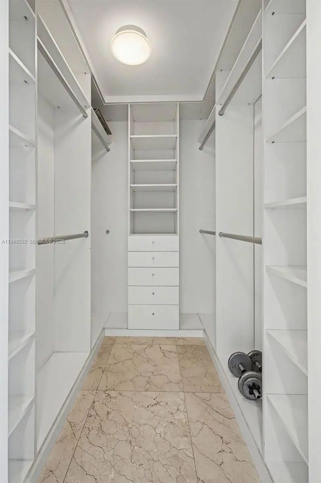 5 of 13 - 5025 Collins Avenue #903, Miami Beach, FL
