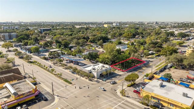 2 of 14 - 2226 Nw 46th Street, Miami, FL