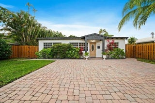 Photo of Listing #F10545470