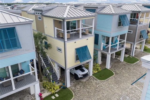 101 11th Street Ocean, #17, Marathon