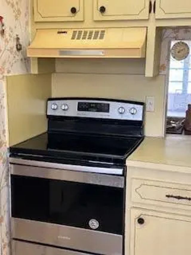 5 of 16 - 6091 Nw 61st Avenue #110, Tamarac, FL